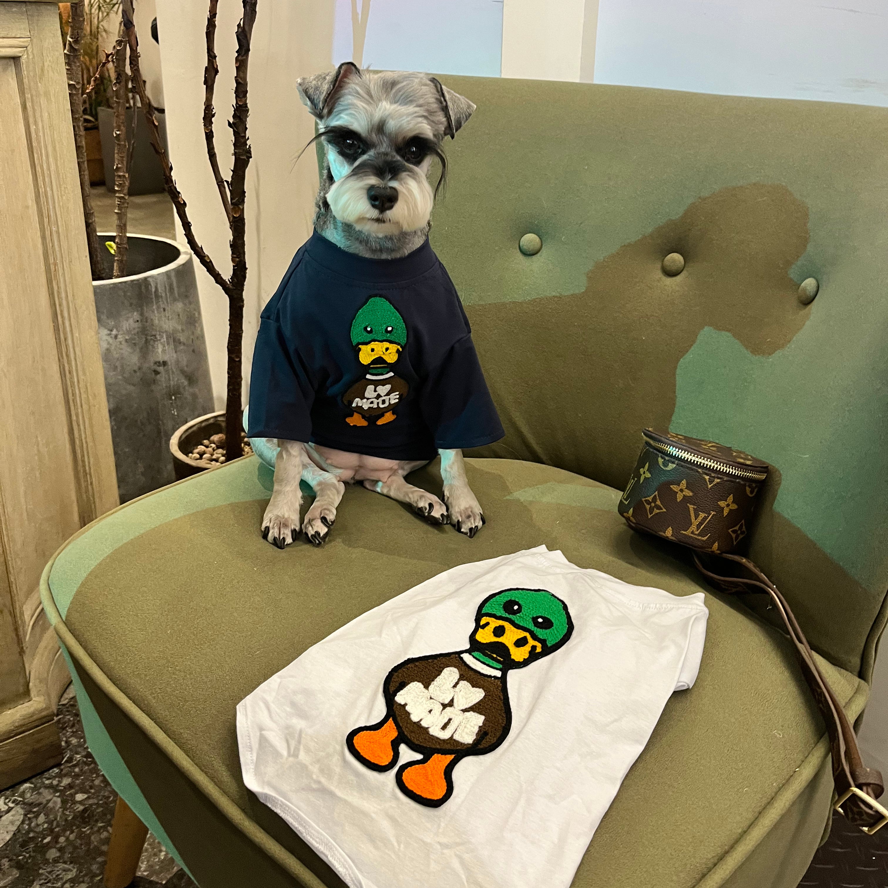 T-shirt pour chien Louis Vuitton | 2024