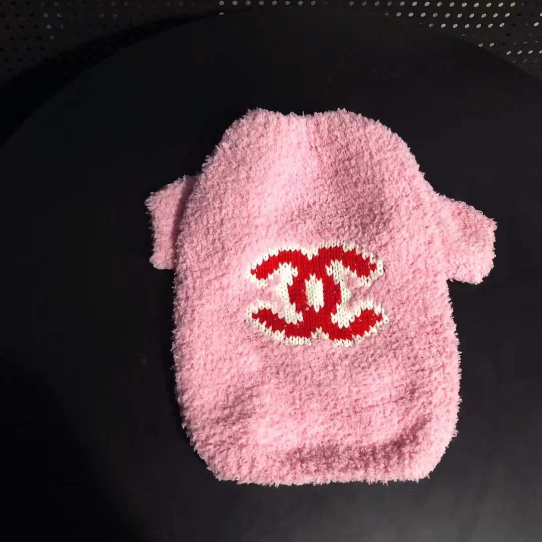 Pull Coloré pour Chiens - Inspiration Chanel | 2024