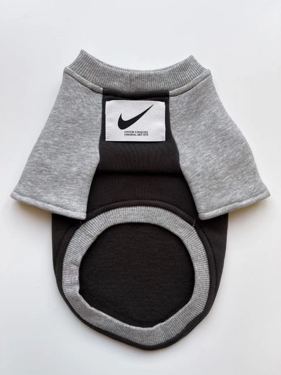 Sweat-shirt pour chien Nike | 2024