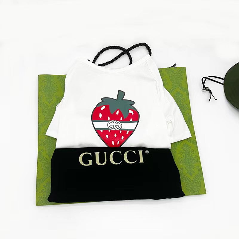 T-shirt pour chien Gucci | 2023
