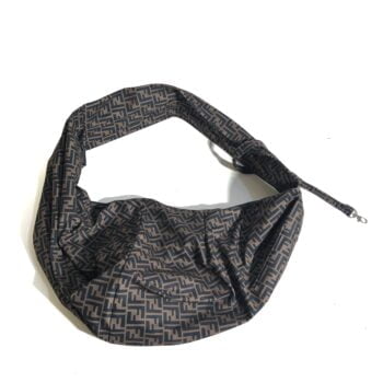 Sac à bandoulière de luxe pour petit chien | Dog Love Design - 2025 - Doglovedesign : Vêtement et accessoires pour chiens Sac à bandoulière de luxe pour petit chien | Dog Love Design - 2025 - Doglovedesign : Vêtement et accessoires pour chiens