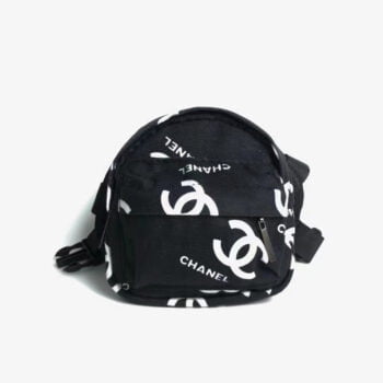 Sac à Dos Chanel Noir et Blanc pour Chiens - Chic Canin Contemporain | 2025