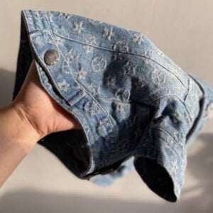 Veste en jean à fleurs pour chiens