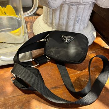 Accessoires de Luxe pour Chiens : Laisse et Collier Prada - 2025 - Vêtement et accessoires pour chiens - Doglovedesign