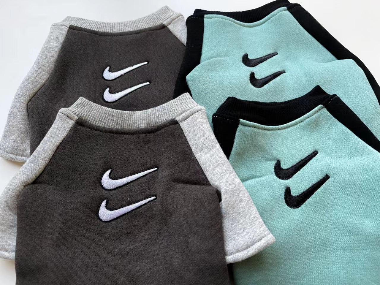 Sweat-shirt pour chien Nike | 2024