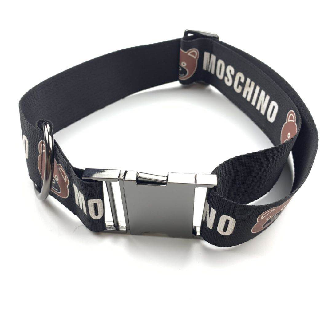 Collier Moschino Luxe pour Chiens | 2025