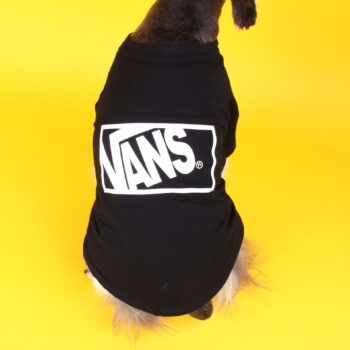 T-shirt pour chien Vans - 2025 - Doglovedesign : Vêtement et accessoires pour chiens T-shirt pour chien Vans - 2025 - Doglovedesign : Vêtement et accessoires pour chiens