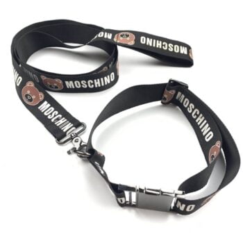 Collier Moschino Luxe pour Chiens - 2025 - Doglovedesign : Vêtement et accessoires pour chiens Collier Moschino Luxe pour Chiens - 2025 - Doglovedesign : Vêtement et accessoires pour chiens