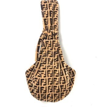 Sac à bandoulière de luxe pour petit chien | Dog Love Design - 2025 - Doglovedesign : Vêtement et accessoires pour chiens Sac à bandoulière de luxe pour petit chien | Dog Love Design - 2025 - Doglovedesign : Vêtement et accessoires pour chiens