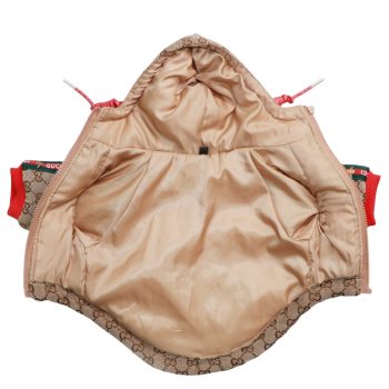 Manteau chien luxe : Capuche rouge Gucci - Édition limitée | 2025