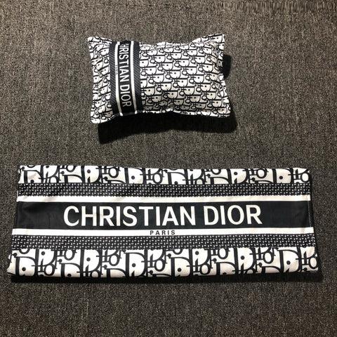 Panier pour chien Dior Panier pour chien Dior