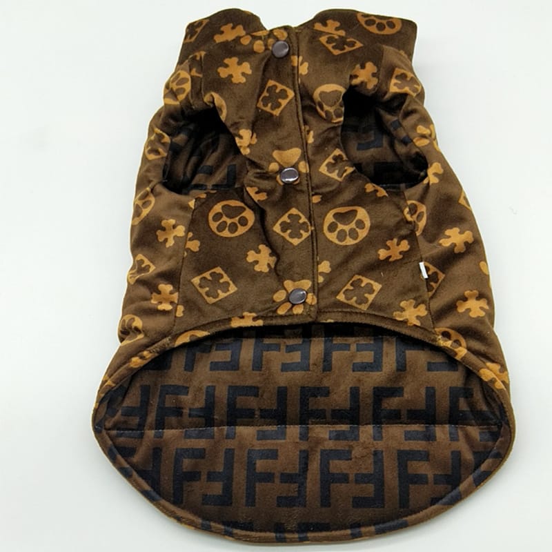 Manteau réversible de luxe Fendi pour chien - Bouledogue français, Chihuahua - DogLoveDesign | 2025